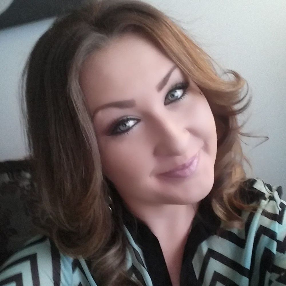 Meet your Posher, Dana